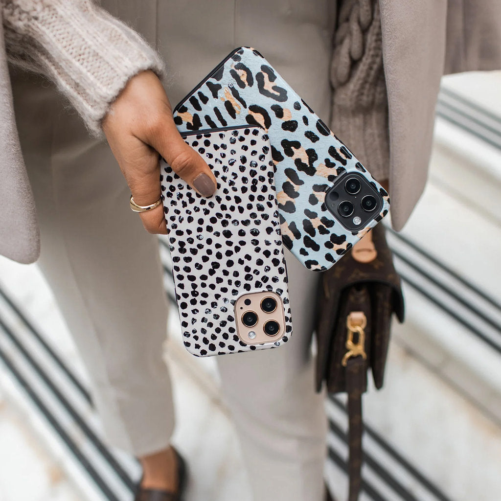 Burga Tough Case Apple iPhone 15 - Almond Latte