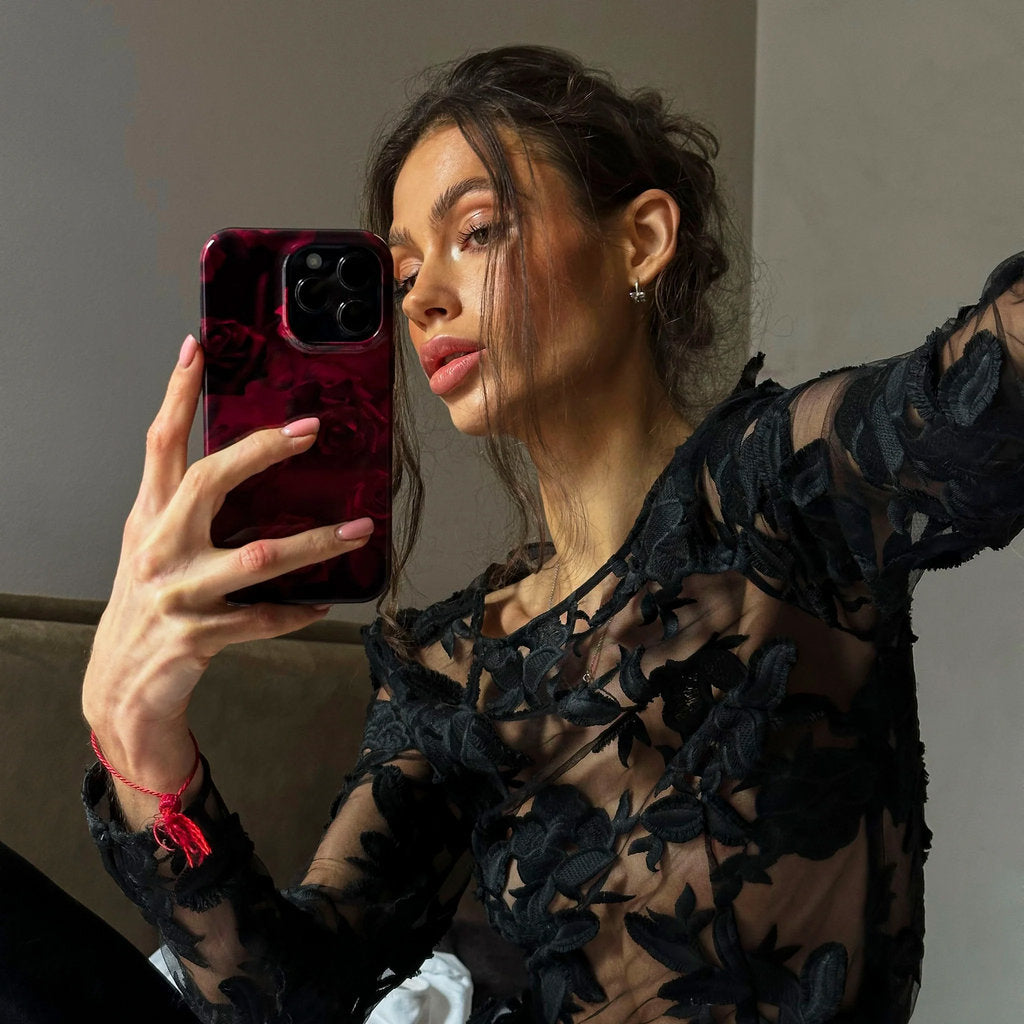 Burga Tough Case Apple iPhone 15 - Femme Fatale