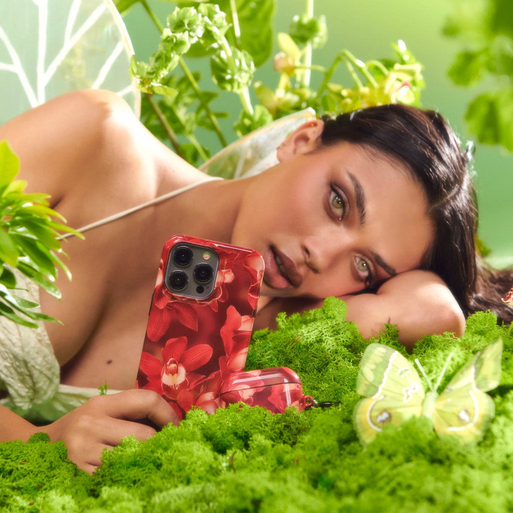 Burga Tough Case Apple iPhone 15 - Godess Energy